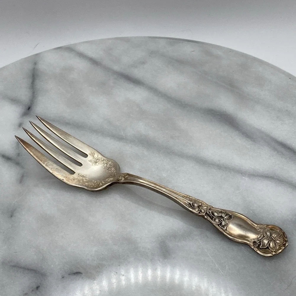 Rare Antique Wm. Rogers & Son 1910 Ornate Orange Blossom Meat Fork 6